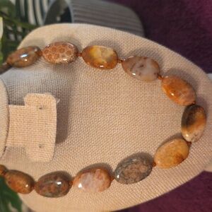 IRIS & LILLY  Agate Necklace in Warm Tones